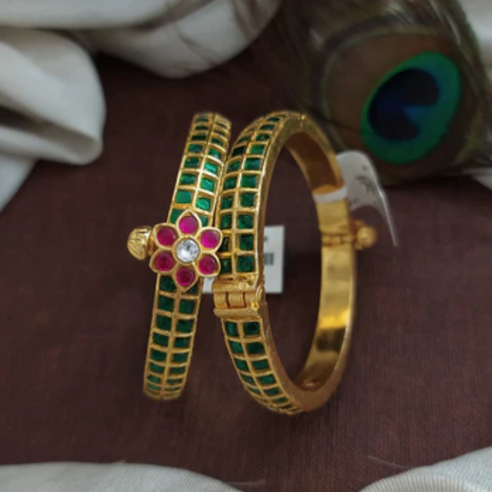 Festive Seasonal Jewellery