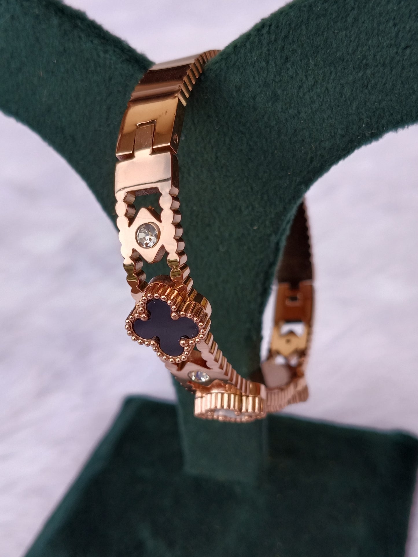 Bracelet with Rose Gold Shade