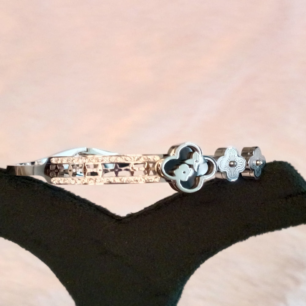 Bracelet with silver finish