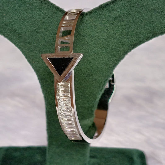 Stainless Steel Bracelet with Arrow Design