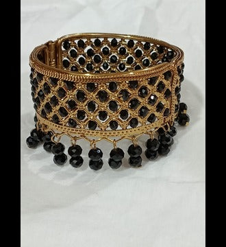 Bracelet with Black Moti