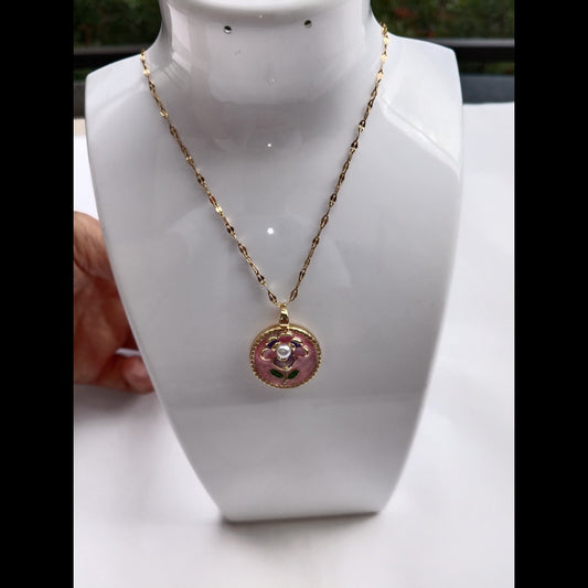 Chain Pendant