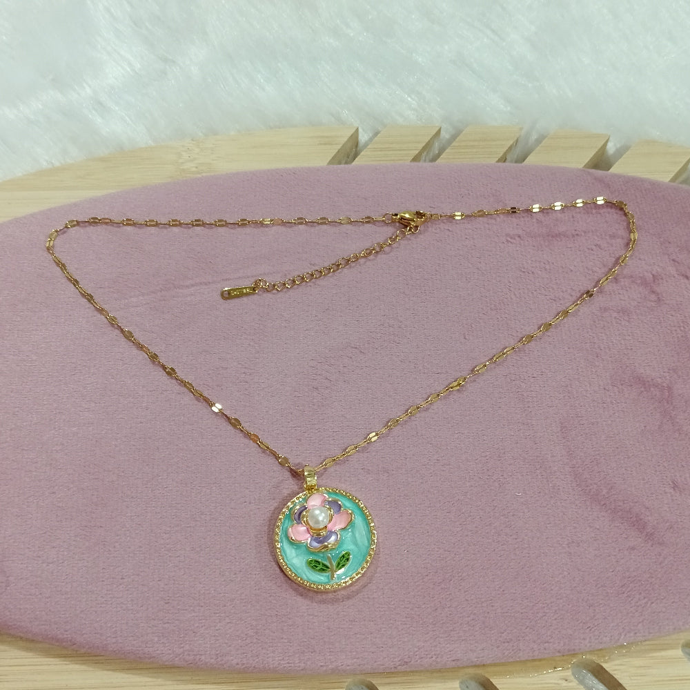 Chain Pendant with Floral Design