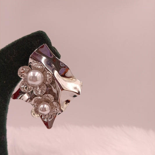 Silver Color Earrings with Pearl