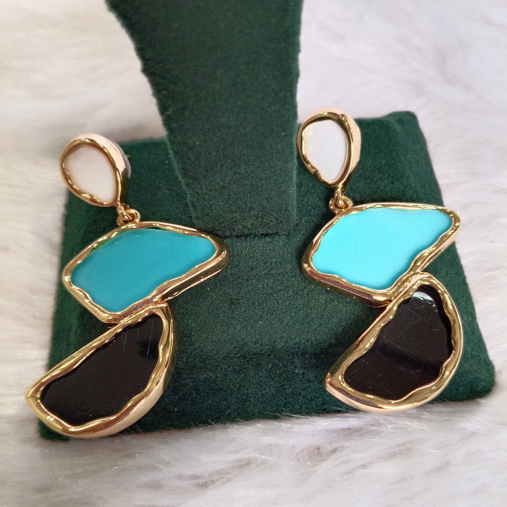 Earrings with Black, Blue & White Color