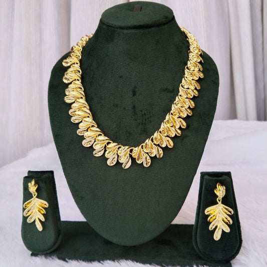 Anti Tarnish Necklace with Earrings