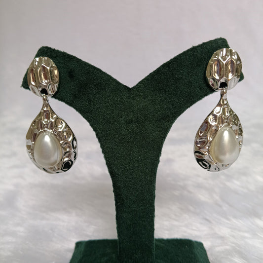 Earrings with Pearl