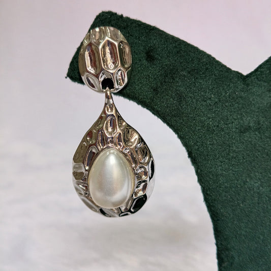 Earrings with Pearl