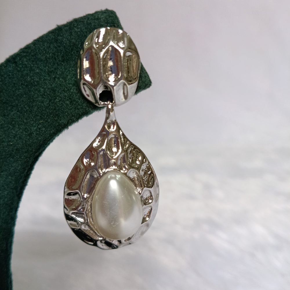 Earrings with Pearl