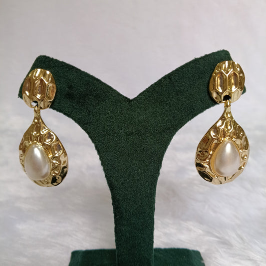 Earrings with Pearl