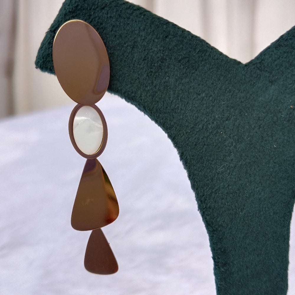 Earrings with Golden Finish & Ring Design
