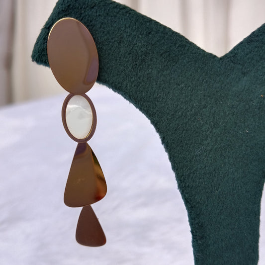 Earrings with Golden Finish & Ring Design