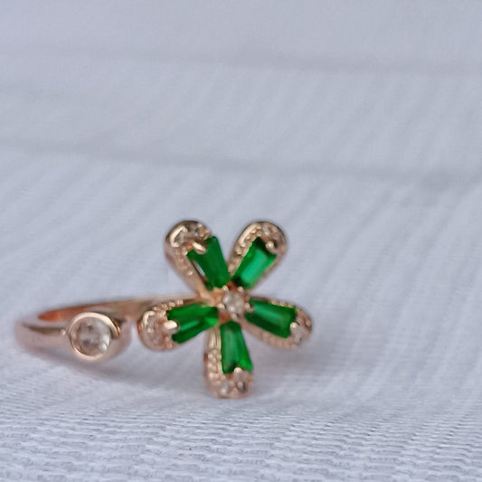 Adjustable Finger Ring with Bottle Green Stones
