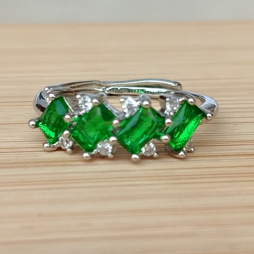 Adjustable Finger Ring with Bottle Green Color Stones