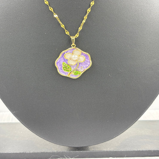 Chain Pendant with Floral Design