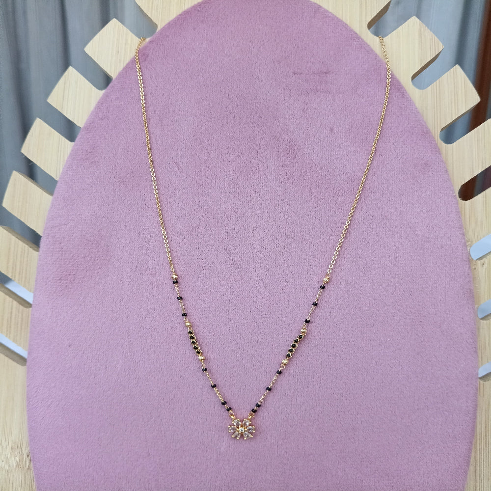 Short Mangalsutra with Stones in Center