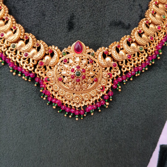 Short Necklace Set with Wine & Bottle Green Color Stones