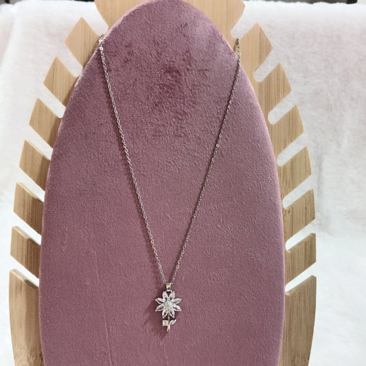 Chain Pendant with Floral Design