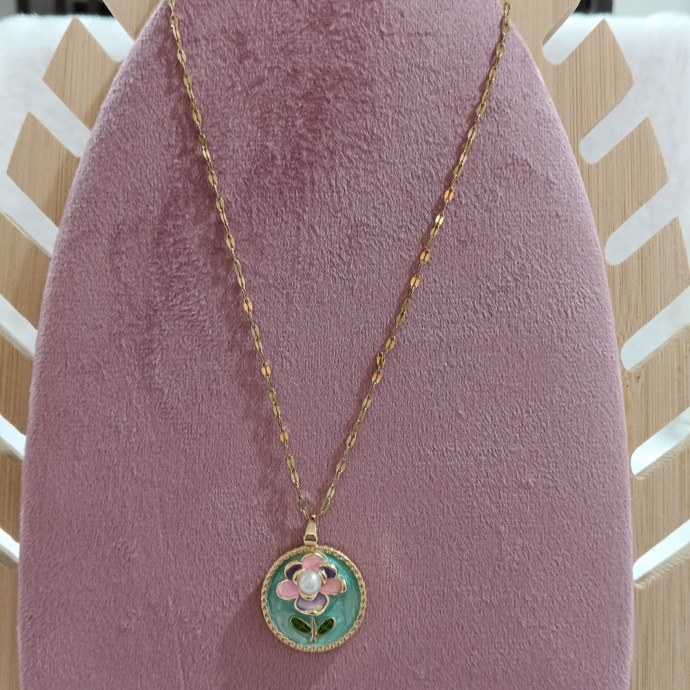 Chain Pendant with Floral Design
