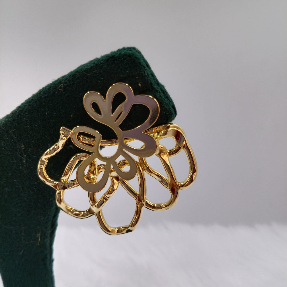 Delicate Sculptural Floral Design Earrings (2 Variants)