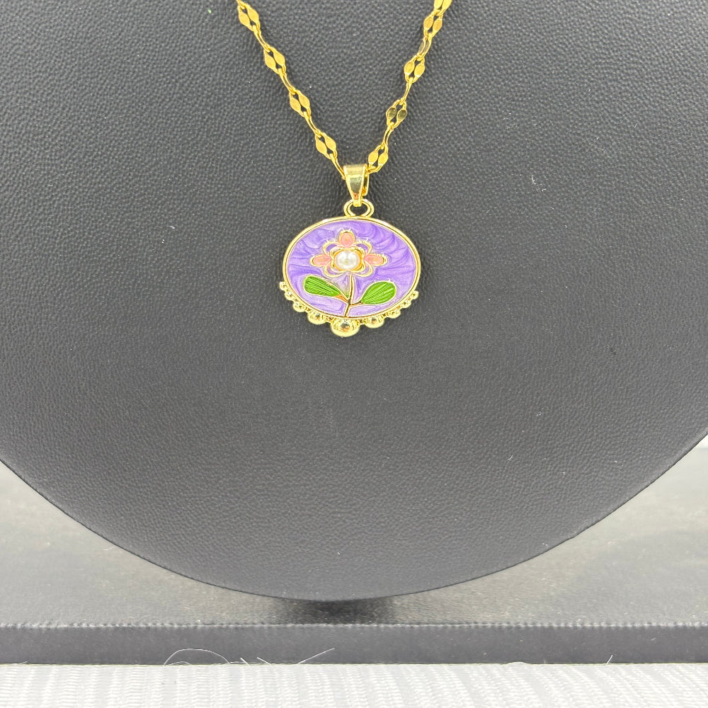 Chain Pendant with Floral Design